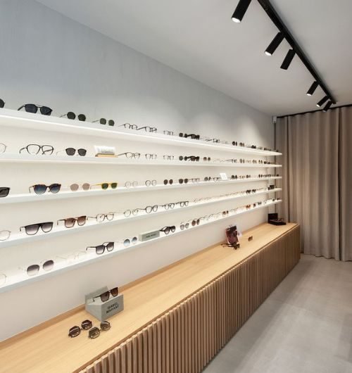 img-estan-gafas-montajes-comerciales